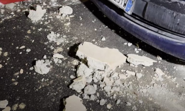 Campi Flegrei, forte scossa nella notte, panico e gente in strada, Doglioni: “Potrebbero essercene altre ma…” Campi Flegrei, forte scossa nella notte, panico e gente in strada, Doglioni: “Potrebbero essercene altre ma…”