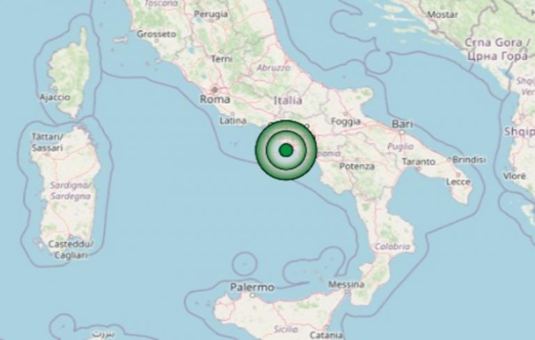 Forte terremoto oggi in Campania, giovedì 13 marzo 2025: scossa M 4.4 ai Campi Flegrei. I dati ufficiali Ingv Forte terremoto oggi in Campania, giovedì 13 marzo 2025: scossa M 4.4 ai Campi Flegrei. I dati ufficiali Ingv