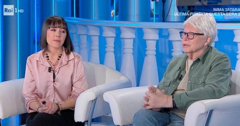 Sandro Giacobbe racconta la sua malattia a “Domenica In”: ”Non posso camminare…”