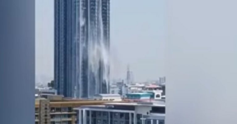 Violento terremoto M 7.7 in Myanmar, il video dei turisti in fuga da una piscina a Bangkok