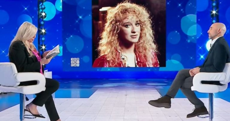 Andrea Rizzoli, ricorda la mamma Eleonora Giorgi a Domenica In e rivela: ”Con mio fratello avevamo deciso…” Andrea Rizzoli, ricorda la mamma Eleonora Giorgi a Domenica In e rivela: ”Con mio fratello avevamo deciso…”