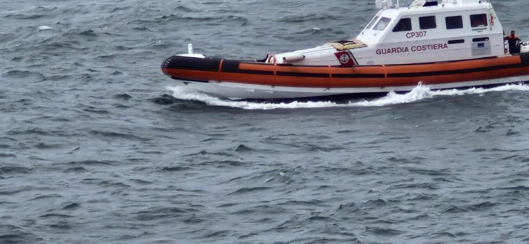 Fratelli dispersi in mare ad Olbia, ricerche in corso: “Usciti ieri per…” Fratelli dispersi in mare ad Olbia, ricerche in corso: “Usciti ieri per…”