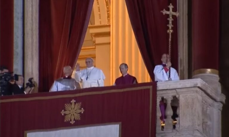 Chi può diventare Papa? Ecco cosa prevedono le leggi della Chiesa: la risposta vi sorprenderà