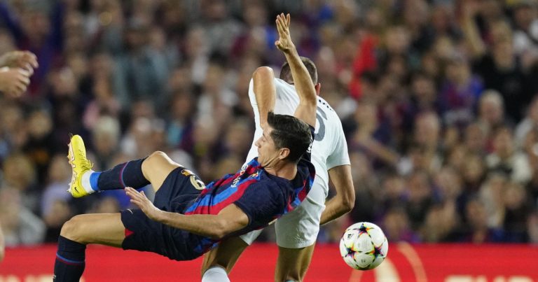 Programmi tv stasera, mercoledì 30 aprile 2025: Barcellona-Inter in chiaro, ecco su quale canale Programmi tv stasera, mercoledì 30 aprile 2025: Barcellona-Inter in chiaro, ecco su quale canale
