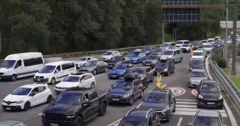 Gravissimo incidente sull’autostrada A4 oggi, 30 aprile 2025: ci sono 2 vittime Gravissimo incidente sull’autostrada A4 oggi, 30 aprile 2025: ci sono 2 vittime