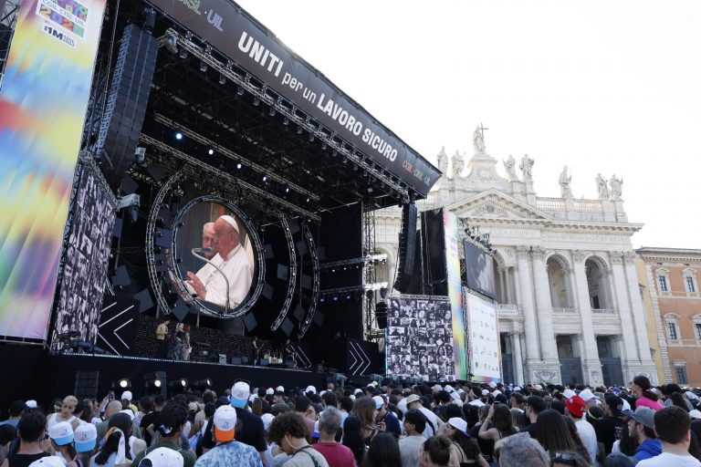 Concerto 1° maggio 2025, la scaletta ufficiale di stasera: ecco l’ordine di uscita dei cantanti Concerto 1° maggio 2025, la scaletta ufficiale di stasera: ecco l’ordine di uscita dei cantanti