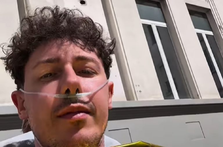 Adenovirus, cos’è il virus che ha colpito Shade e quali sintomi possono manifestarsi Adenovirus, cos’è il virus che ha colpito Shade e quali sintomi possono manifestarsi