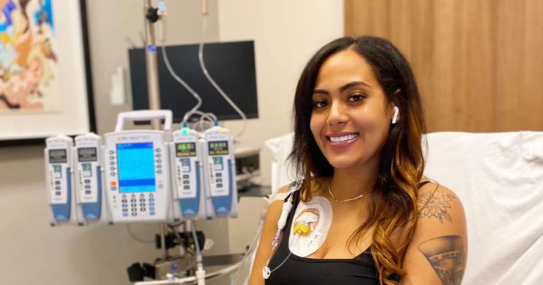 Scopre un tumore al colon in stadio avanzato con metastasi al fegato: aveva ignorato questi sintomi Scopre un tumore al colon in stadio avanzato con metastasi al fegato: aveva ignorato questi sintomi