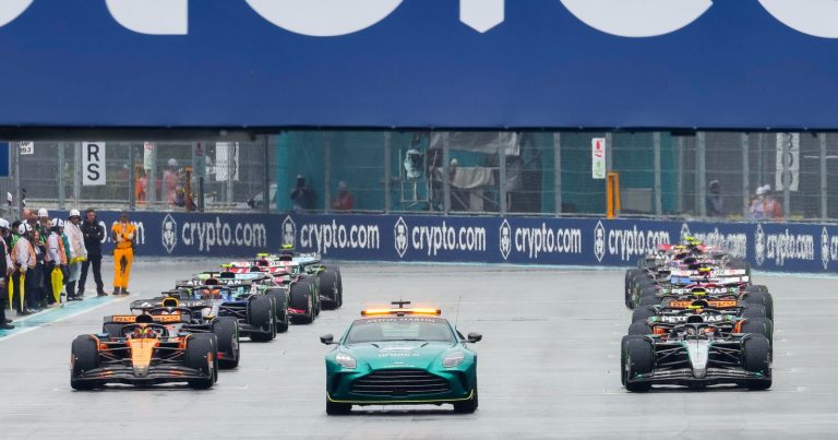 F1, risultato GP Miami 2025: ordine d’arrivo e classifica Formula 1 oggi 4 maggio, ecco chi ha vinto F1, risultato GP Miami 2025: ordine d’arrivo e classifica Formula 1 oggi 4 maggio, ecco chi ha vinto