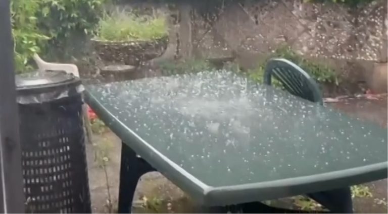 Nubifragio e intense grandinate, strade come fiumi in Lombardia Nubifragio e intense grandinate, strade come fiumi in Lombardia