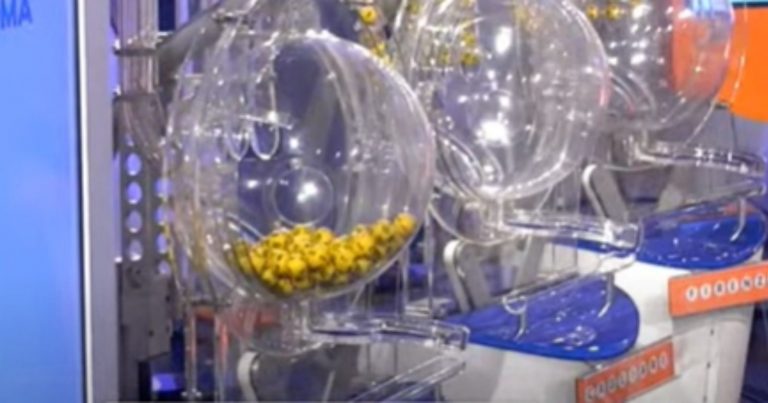 Estrazione Lotto e Superenalotto: risultati, quote e numeri vincenti di oggi, martedì 6 maggio 2025 Estrazione Lotto e Superenalotto: risultati, quote e numeri vincenti di oggi, martedì 6 maggio 2025
