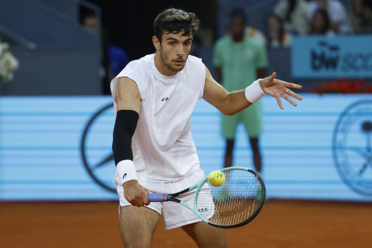 Musetti-Virtanen, risultato ATP Roma 2025: l’azzurro vince e vola al terzo turno degli Internazionali d’Italia Musetti-Virtanen, risultato ATP Roma 2025: l’azzurro vince e vola al terzo turno degli Internazionali d’Italia