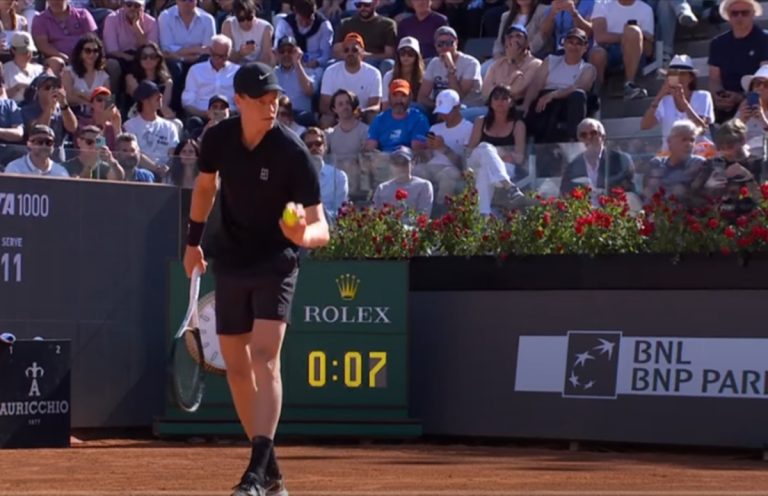 Atp Roma 2025 oggi, il programma degli incontri e orario tv: a che ora giocano Sinner, Musetti e Paolini, previsioni meteo Atp Roma 2025 oggi, il programma degli incontri e orario tv: a che ora giocano Sinner, Musetti e Paolini, previsioni meteo