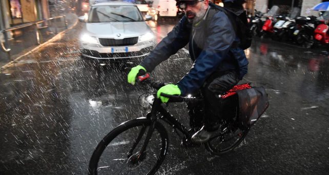 Meteo - Qualche rovescio o temporale insisterà in Italia prima di un miglioramento nel Weekend: i dettagli