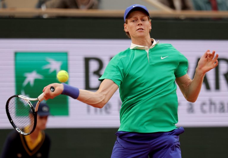 Roland Garros 2025, il bellissimo gesto di Jannik Sinner che fa emozionare: “Ha toccato…”