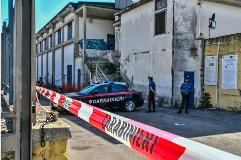 Martina Carbonaro trovata morta ad Afragola, l’ultima telefonata alla mamma: “Sto andando a…” Martina Carbonaro trovata morta ad Afragola, l’ultima telefonata alla mamma: “Sto andando a…”