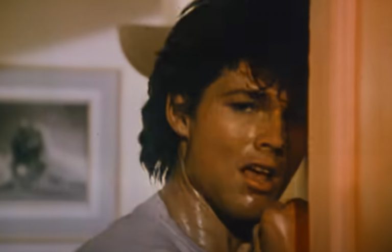 La confessione shock del leader della storica band pop: “Ho il Parkinson e sto lottando…” La confessione shock del leader della storica band pop: “Ho il Parkinson e sto lottando…”