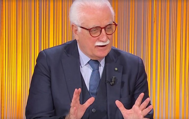 Il dottor Giorgio Calabrese spiega come perdere 2 chili in 7 giorni: il menù dalla colazione alla cena