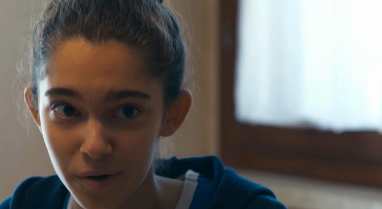 “Yara”, il film sul caso Gambirasio stasera in tv: orario, dove vederlo, il cast e chi è l’attrice Chiara Bono “Yara”, il film sul caso Gambirasio stasera in tv: orario, dove vederlo, il cast e chi è l’attrice Chiara Bono