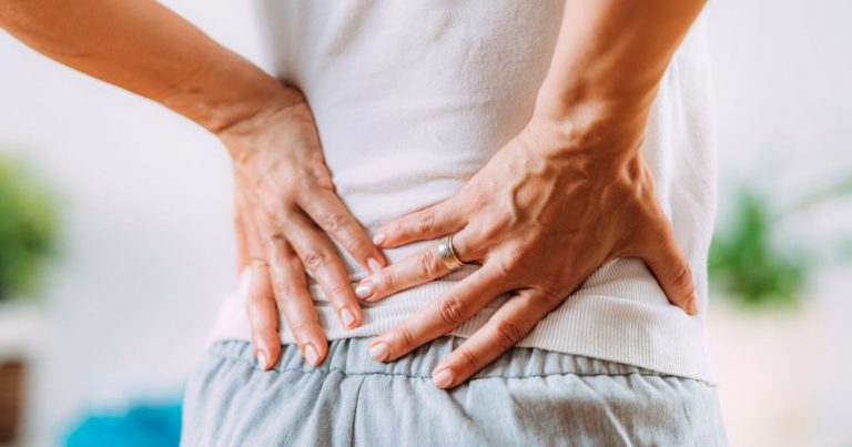 Infiammazione del nervo sciatico, la dott.ssa Cristina Beretta spiega quali sono i sintomi, quanto dura e come si cura