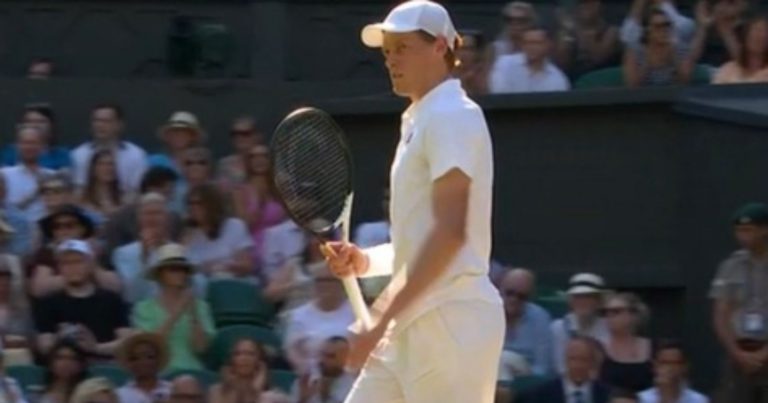 Wimbledon 2025, Sinner batte Djokovic e vola in finale: ecco cosa cambia in classifica Wimbledon 2025, Sinner batte Djokovic e vola in finale: ecco cosa cambia in classifica