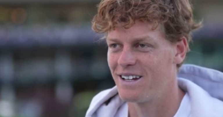 Jannik Sinner salta il Masters 1000 di Toronto, ecco cosa cambia in classifica e quando torna in campo Jannik Sinner salta il Masters 1000 di Toronto, ecco cosa cambia in classifica e quando torna in campo