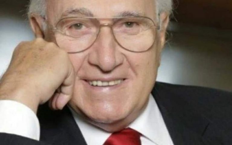 Pippo Baudo, orario apertura camera ardente, data e luogo dei funerali comunicata ufficialmente Pippo Baudo, orario apertura camera ardente, data e luogo dei funerali comunicata ufficialmente