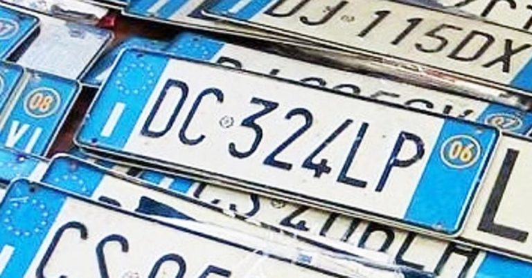 Truffa delle targhe clonate, come funziona e a cosa bisogna stare attenti