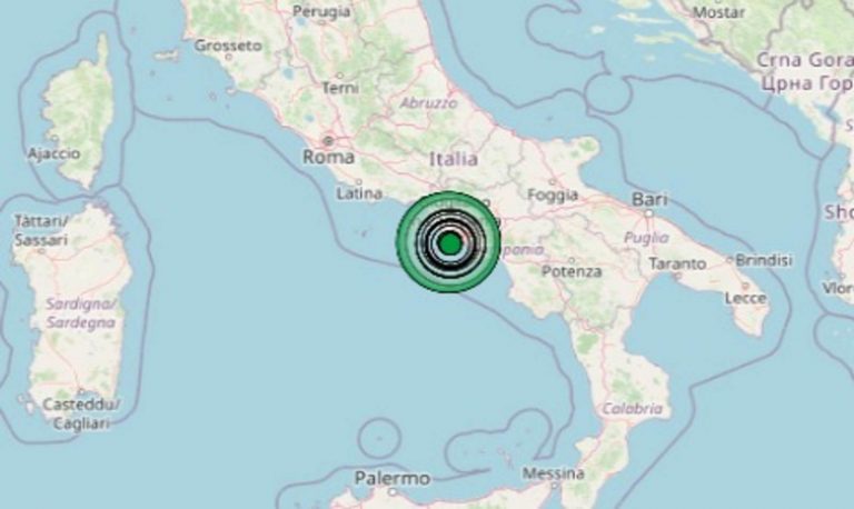 Campi Flegrei, nuova sequenza sismica in corso da ieri sera: nuove scosse registrate in mattinata