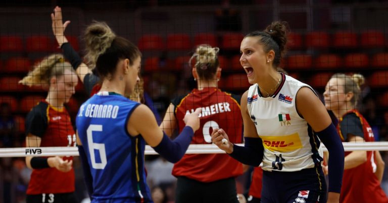 Mondiali pallavolo: l’Italia vince e vola in semifinale, ecco contro chi potrebbe giocare Mondiali pallavolo: l’Italia vince e vola in semifinale, ecco contro chi potrebbe giocare