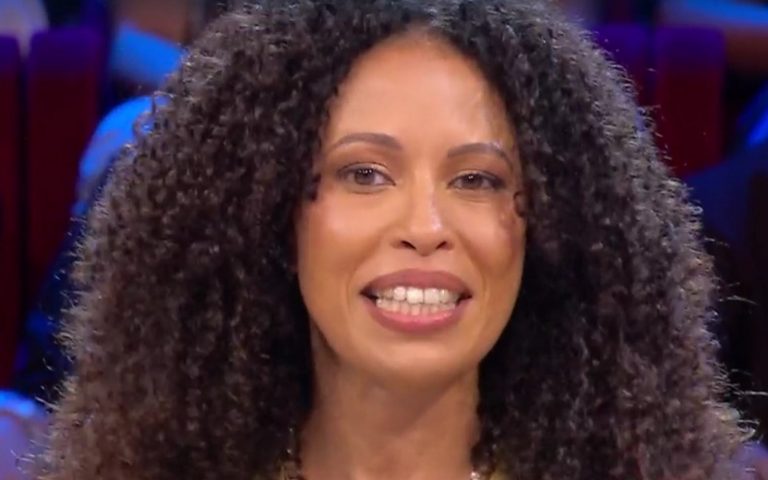 Affari Tuoi, chi è Rossella dalla Campania: ecco com’è andata la partita di stasera