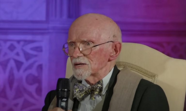 Dieta e consigli di Franco Berrino: “Contare le calorie non serve, vi spiego….”