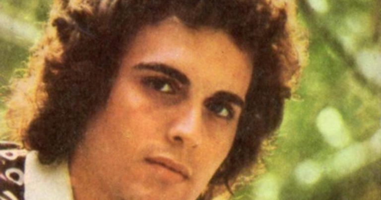 Addio a Christian, il perché del nome d’arte, la storia d’amore con Dora Moroni e il figlio Alfredo