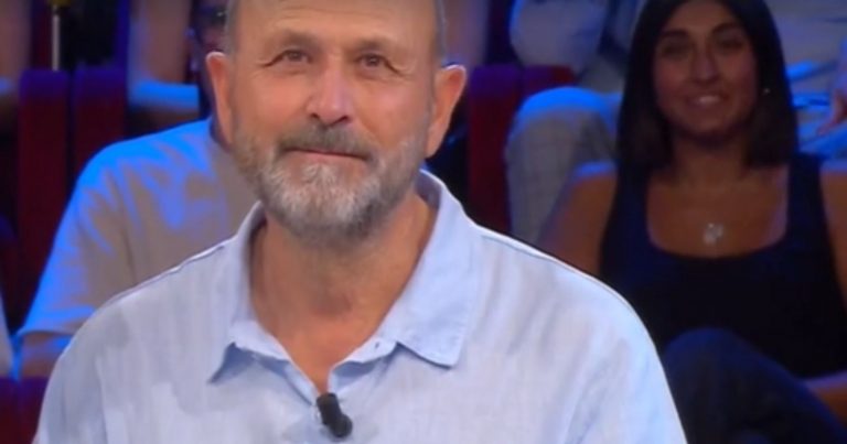 Affari Tuoi, chi è Giuseppe dal Lazio (il ‘veggente’) e quanto ha vinto stasera