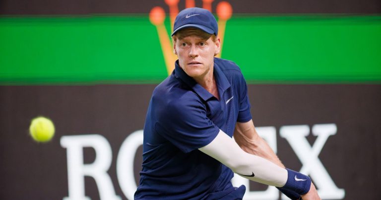 ATP Shanghai 2025, Sinner si ritira: ecco cos’è successo e quando potrebbe tornare in campo ATP Shanghai 2025, Sinner si ritira: ecco cos’è successo e quando potrebbe tornare in campo
