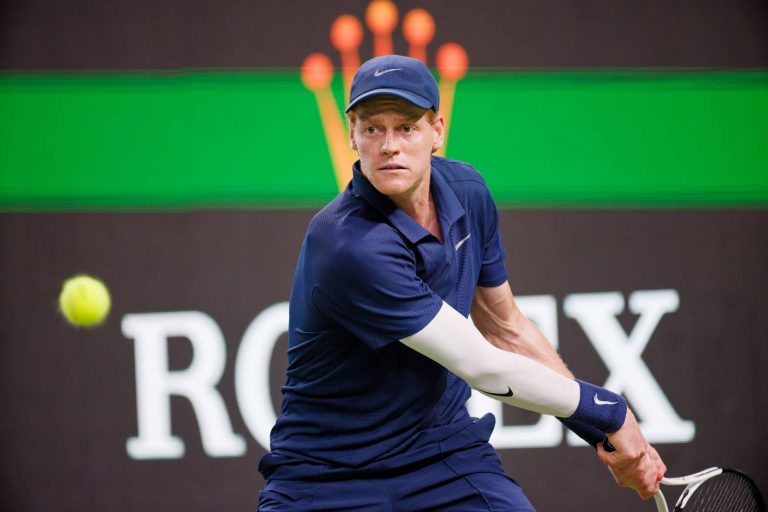 Atp Shanghai 2025, ecco cosa cambia in classifica dopo il ritiro di Sinner contro Griekspoor Atp Shanghai 2025, ecco cosa cambia in classifica dopo il ritiro di Sinner contro Griekspoor