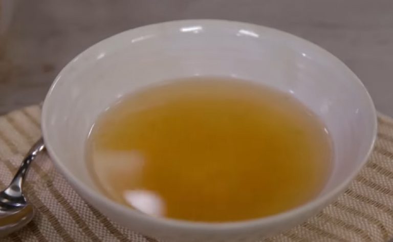 Gli 8 errori più frequenti che non vanno commessi quando si prepara il brodo vegetale: ecco quali sono