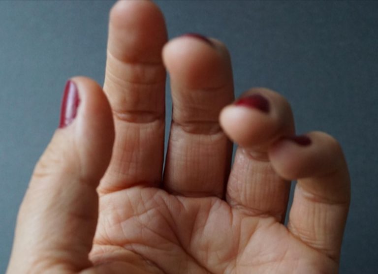 I gesti delle mani possono rendere persuasivo l’oratore rendendo la comunicazione più efficace: ecco cosa ha dimostrato una ricerca