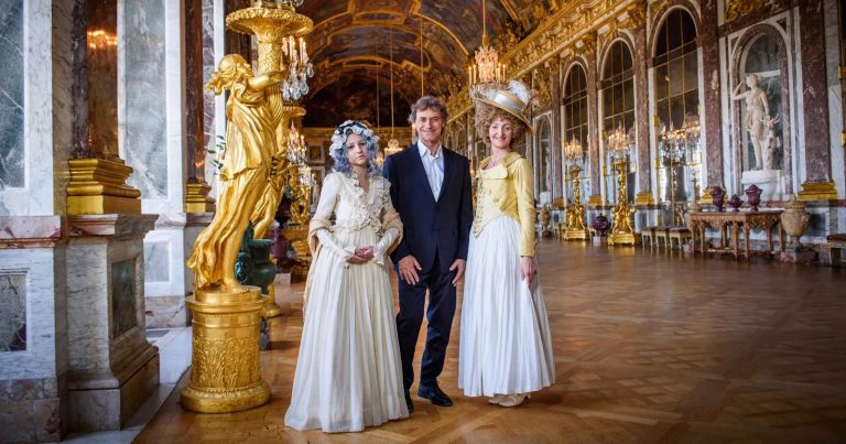 Versailles in piano sequenza, chi era la regina Maria Antonietta e quella famosa frase che avrebbe pronunciato