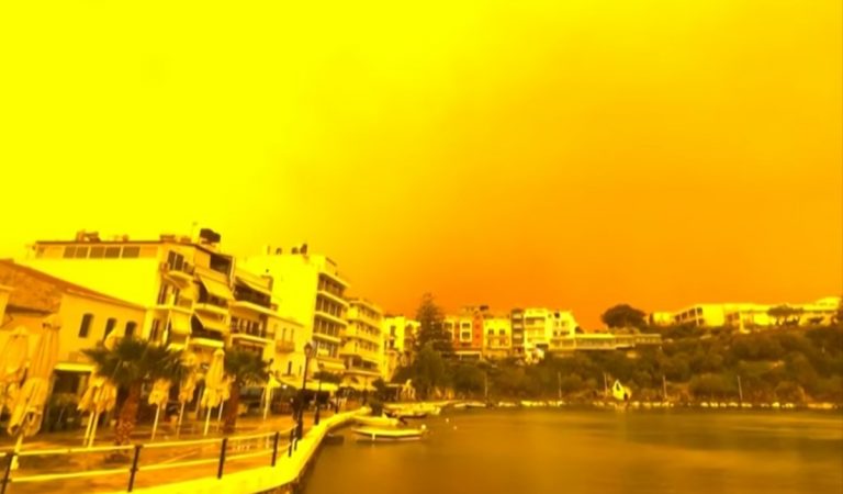 La tempesta di sabbia avvolge l’isola e il cielo si colora di arancione: le drammatiche immagini che provengono dall’Isola di Creta
