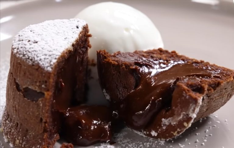 Uova di Pasqua avanzate, ecco le ricette golosissime che si possono realizzare a casa in pochi minuti