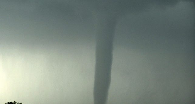 Meteo - Forte maltempo in Italia: una tromba d'aria si è abbattuta nel brindisino, i dettagli