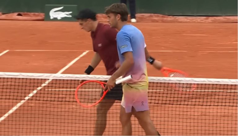 Roland Garros 2026, Cobolli-Arnaldi in semifinale: a che ora si gioca e dove vederla in tv