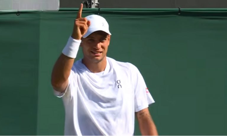 Wimbledon 2026, Cobolli-De Minaur agli ottavi: a che ora si gioca e dove vederla in tv