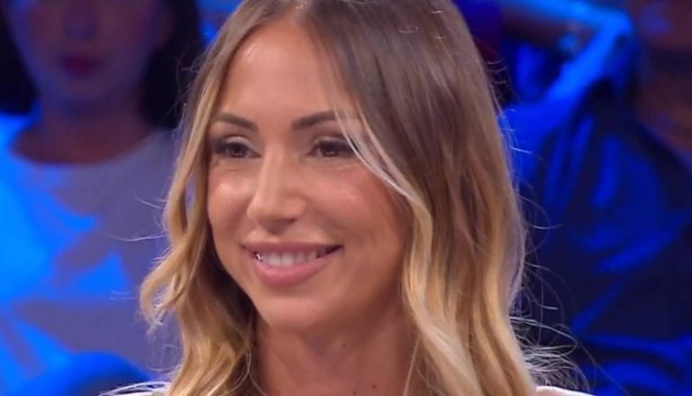 Camilla dalla Liguria, chi è la concorrente che ha vinto 90.000 euro ad Affari Tuoi