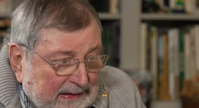 Maculopatia bilaterale, la malattia di Francesco Guccini: quali sono i sintomi per riconoscerla