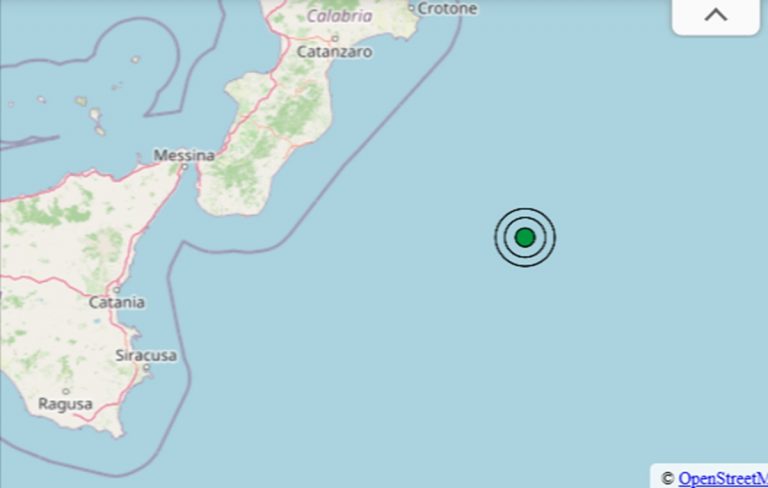 Terremoto oggi 11 agosto nel Mare Ionio Meridionale: dati Ingv