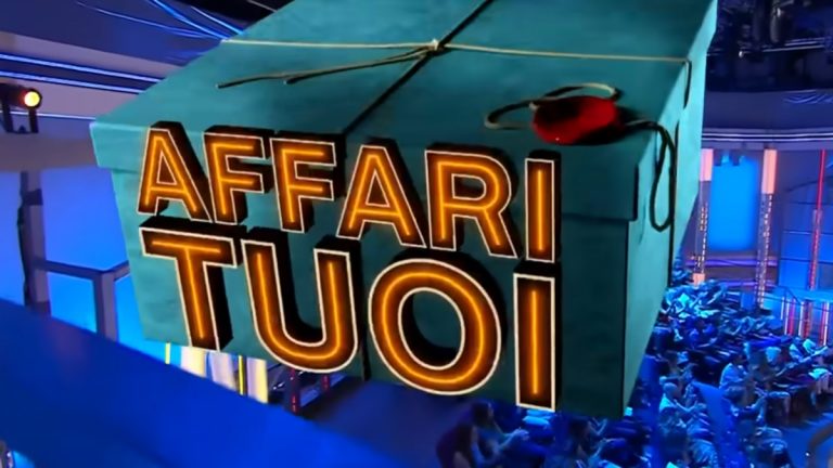 Affari Tuoi, le novità sono piaciute e quelle meno gradite della prima serata: critiche al “Contropacco”