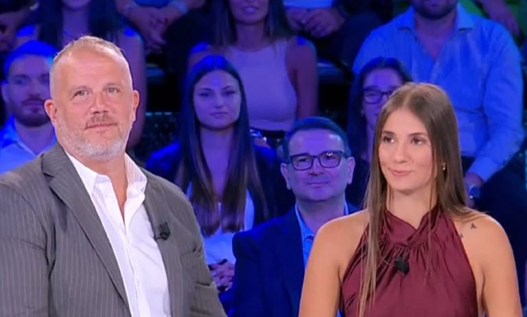 Alessia dalla Toscana, chi è la concorrente che ha vinto 50.000 euro ad Affari Tuoi