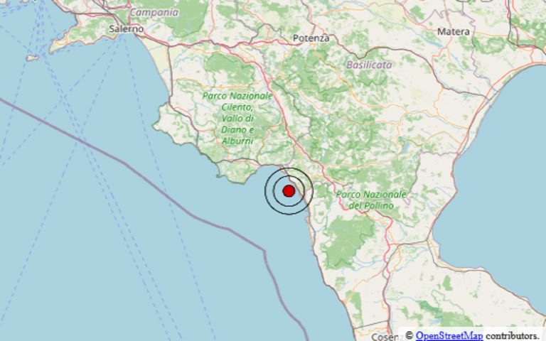 Scossa di terremoto registrata nel Golfo di Policastro oggi: orario, epicentro e dati ufficiali Ingv